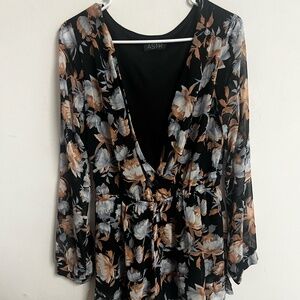 ASTR Long Sleeve Romper